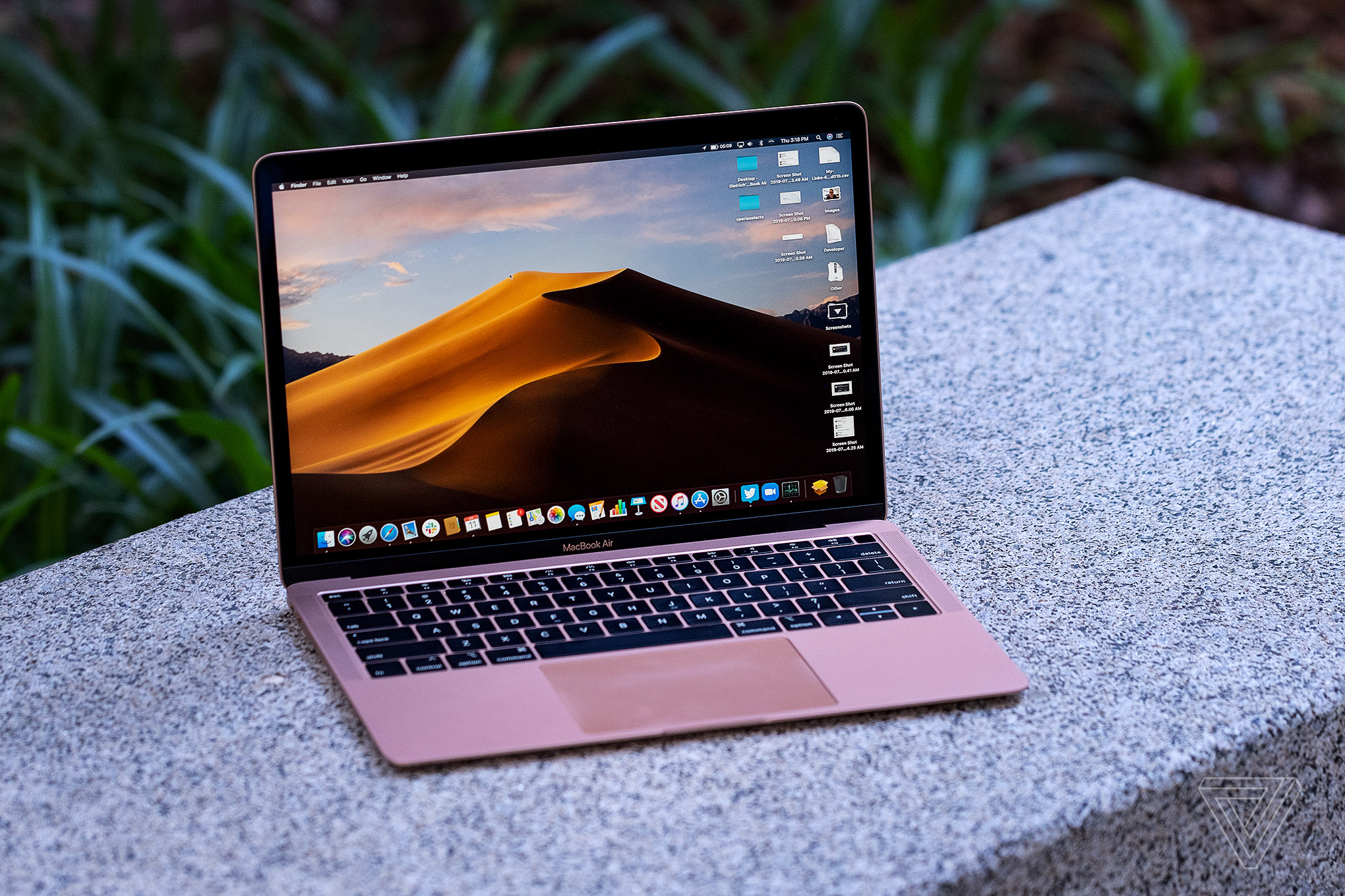 مراجعة MacBook Air 2019