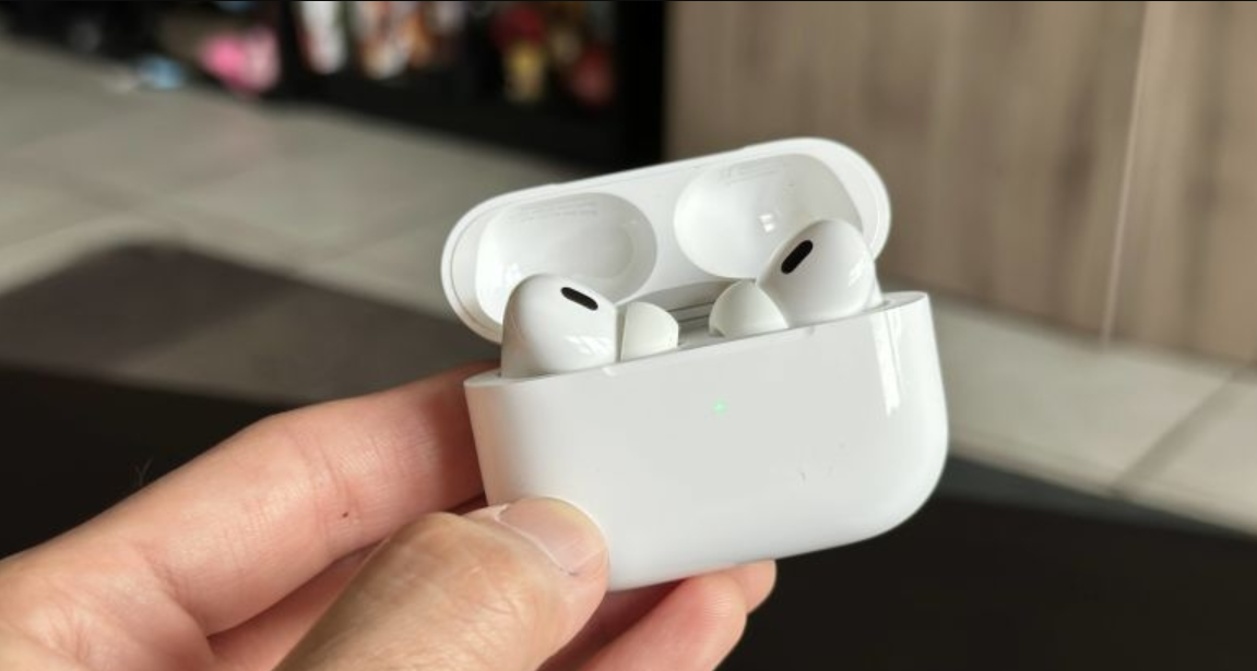 آبل تكشف عن الجيل الرابع من سماعات AirPods