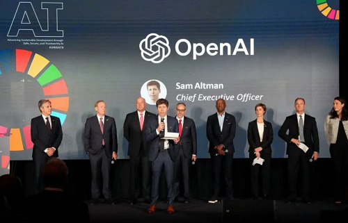 انسحاب آبل من الاستثمار في OpenAI أسباب وتداعيات