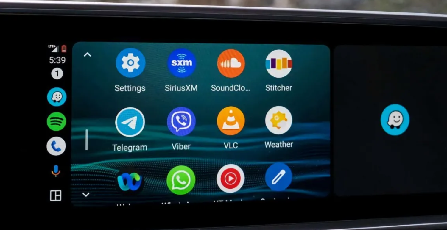 جوجل تطلق تحديث Android Auto 12.8 لتعزيز تجربة القيادة الذكية والآمنة