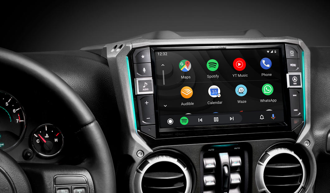 جوجل تعزز تجربة Android Auto بالذكاء الاصطناعي