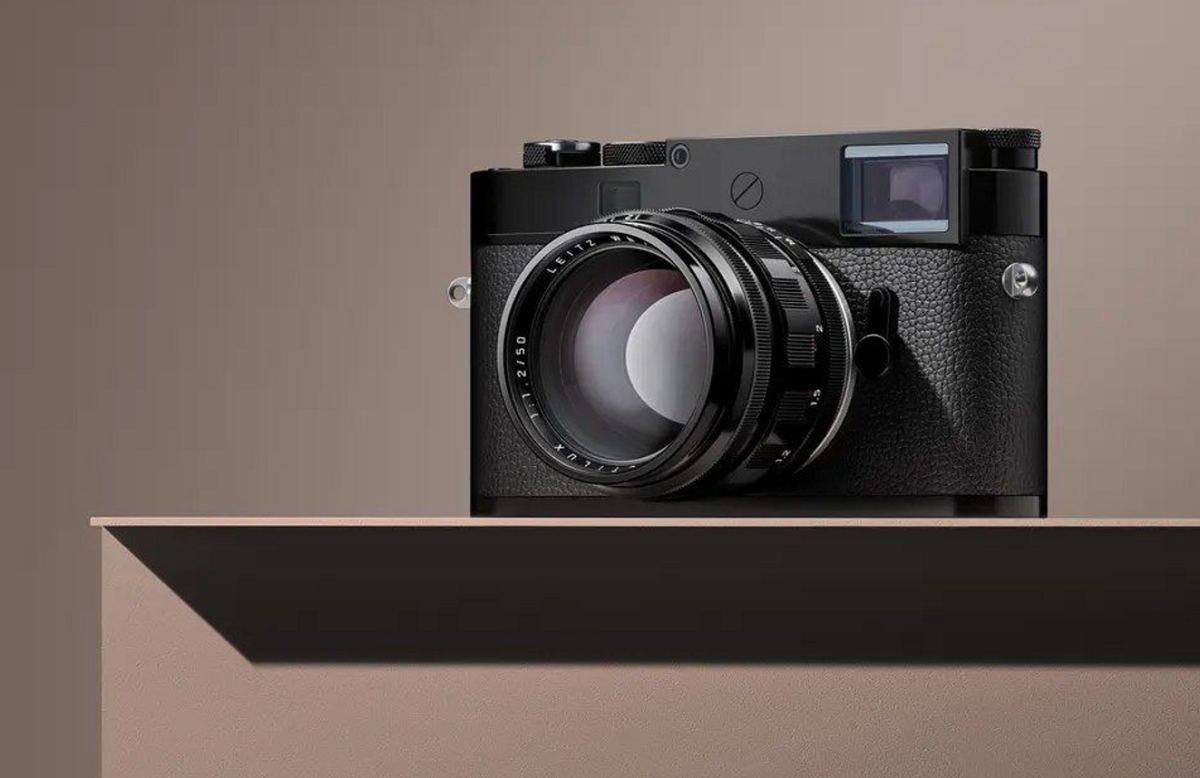 إصدار فاخر جديد كاميرا Leica M11 السوداء اللامعة وعدسة Noctilux M المميزة