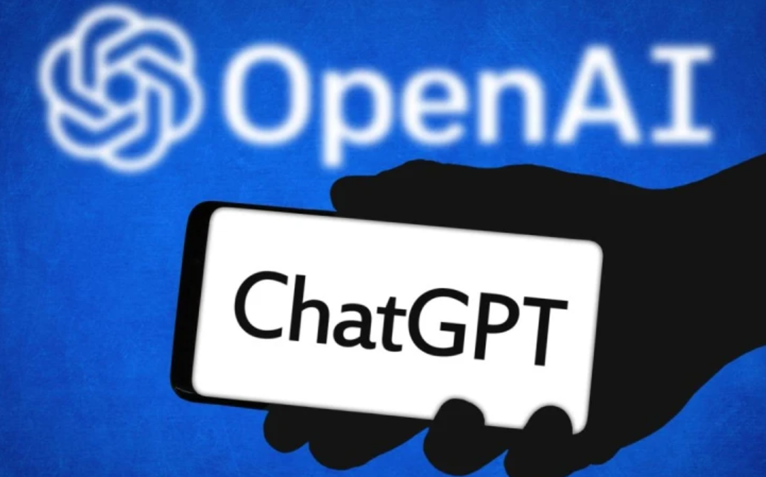 هل ستُضيف OpenAI الإعلانات إلى ChatGPT خطوة جديدة لتعزيز الإيرادات