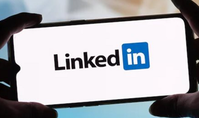 اتهامات جديدة ضد LinkedIn بشأن انتهاك خصوصية المستخدمين لتدريب الذكاء الاصطناعي