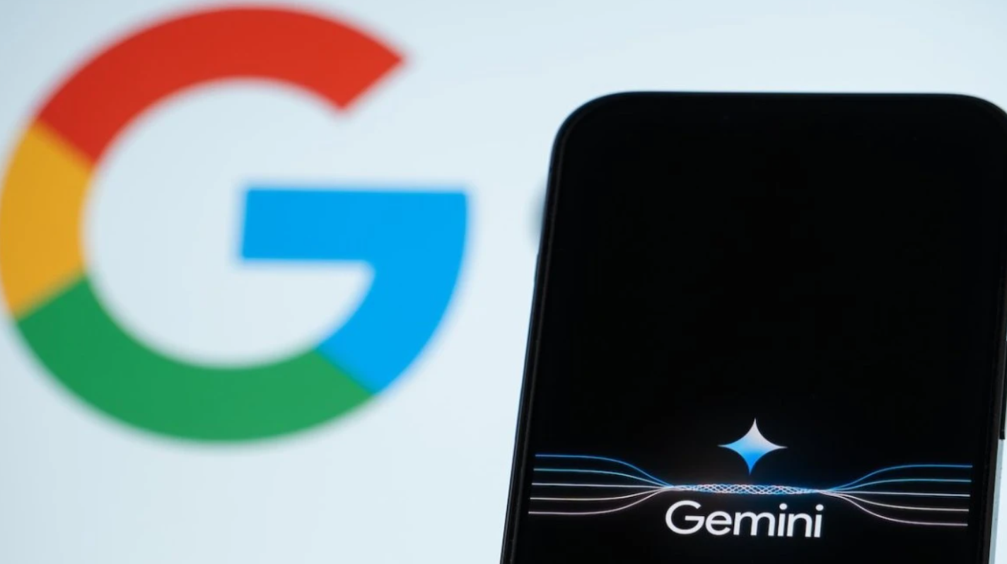 جوجل تطور نموذج Gemini جديد بميزة تخصيص معتمدة على سجل البحث