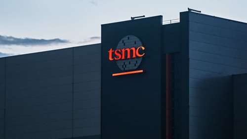 TSMC تتجاوز التوقعات بإيرادات قياسية مدفوعة بالذكاء الاصطناعي والطلب الأميركي