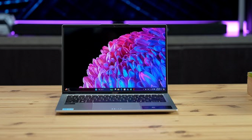Swift Edge 14 AI جهاز فائق النحافة ينافس ماك بوك آير بقوة