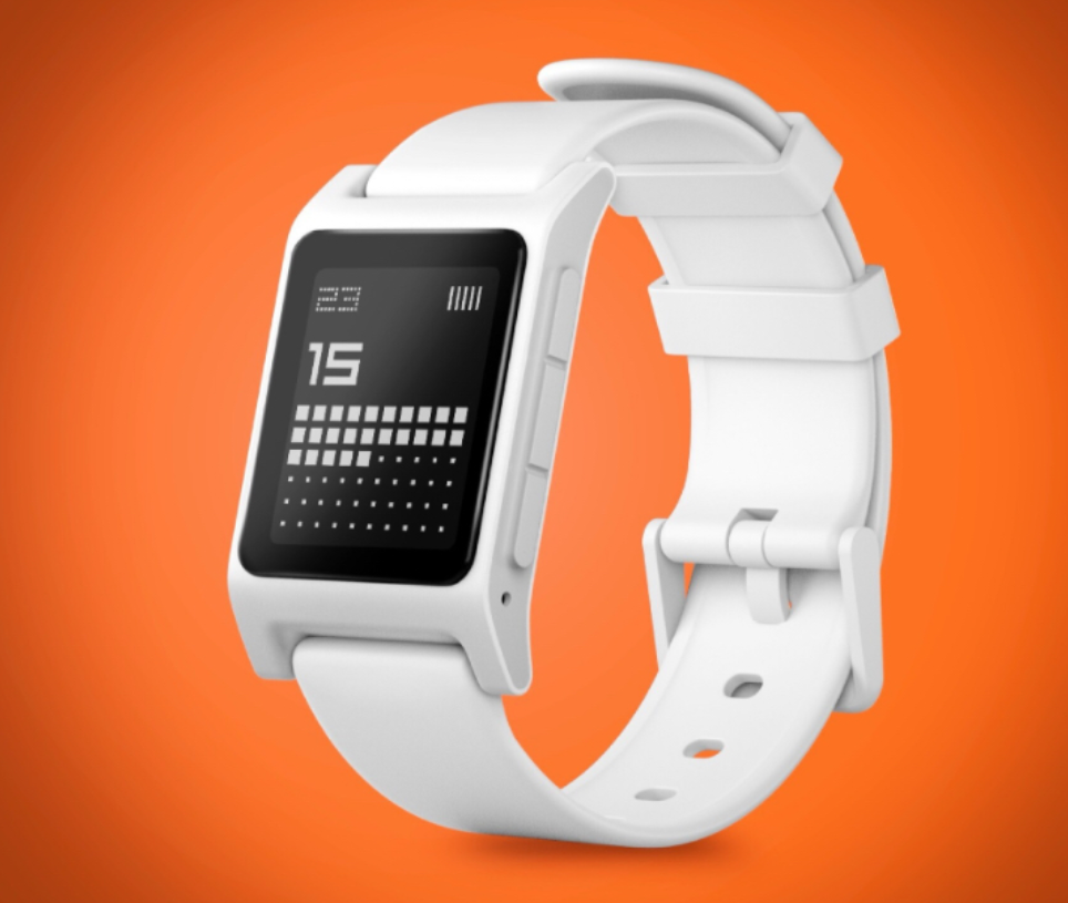 عودة Pebble من جديد نظرة أولى على ساعة Core 2 Duo الذكية أثناء العمل