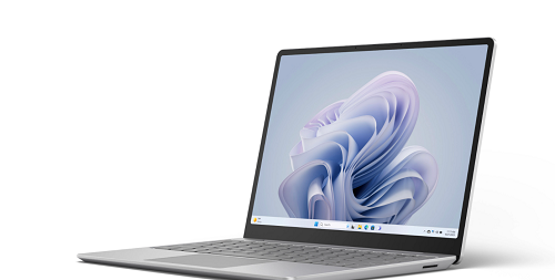 مايكروسوفت تكشف عن جهاز Surface Laptop 13 إنشًا الجديد جهاز محمول صغير الأداء الكبير 40 مايكروسوفت تكشف عن جهاز Surface Laptop 13 إنشًا الجديد جهاز محمول صغير الأداء الكبير