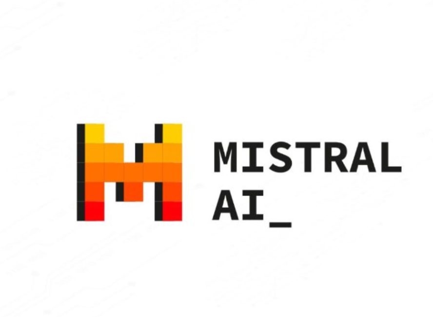 ميسترال تُحدث ثورة في الذكاء الاصطناعي بإطلاق نموذج Mistral Medium 3 عالي الأداء