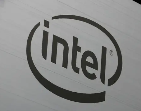 إنتل تُعيد ترتيب أوراقها إغلاق مفاجئ لقسم رقاقات السيارات وسط إعادة هيكلة واسعة