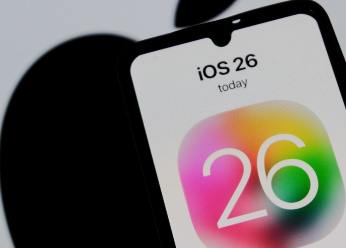 تحسينات شاشة القفل في iOS 26 تجربة أكثر تخصيصًا وإبهارًا لمستخدمي آيفون
