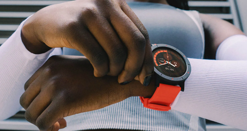 ساعة ذكية بقدرات AI CMF تُطلق Watch 3 Pro بميزات متقدمة للصحة واللياقة