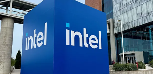 ترامب يطالب بإقالة الرئيس التنفيذي لإنتل وسط مخاوف أمنية متعلقة بالصين
