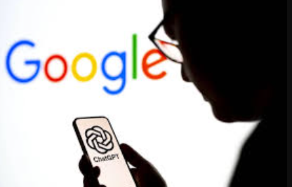 ChatGPT يستعين سرًا ببيانات بحث جوجل للإجابات الفورية