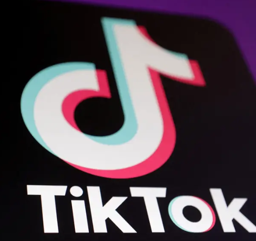 تيك توك تستحضر بدايات فيسبوك بميزة جديدة لطلاب الجامعات