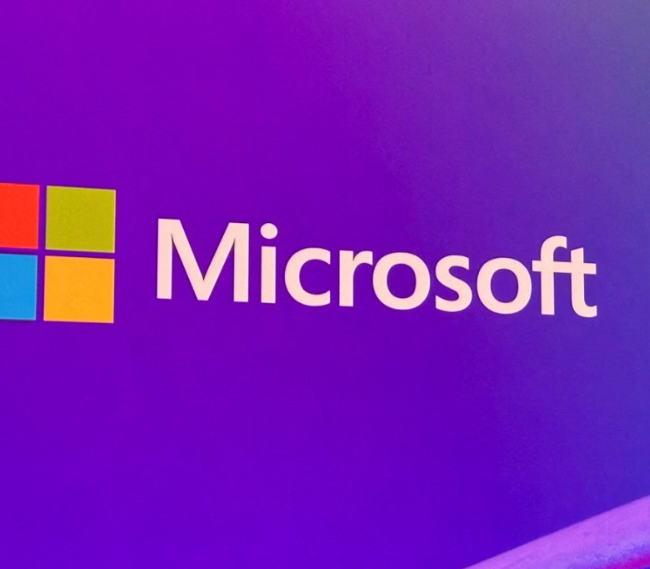 مايكروسوفت تكشف عن أولى نماذج الذكاء الاصطناعي المطوَّرة داخليًا