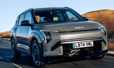 كيا تحصد جائزتين مرموقتين من وات كار 2025 للسيارات الكهربائية والهجينة