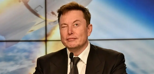 إيلون ماسك على أعتاب تحقيق إنجاز غير مسبوق نحو لقب أول تريليونير في التاريخ