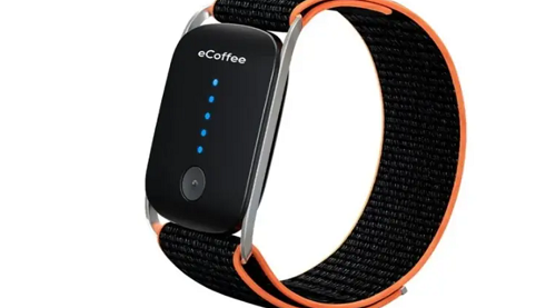 سوار صيني يَعِدُ ببديل للكافيين تقنية كهربائية تعيد تعريف مفهوم اليقظة