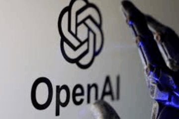 OpenAI تعيد رسم مستقبل الأجهزة الذكية بجهاز ثوري جديد بلا شاشة