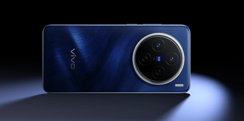 هاتف vivo X300 Ultra تسريبات قوية تكشف مواصفات رائد جديد ببطارية عملاقة وكاميرات 200 ميجابكسل
