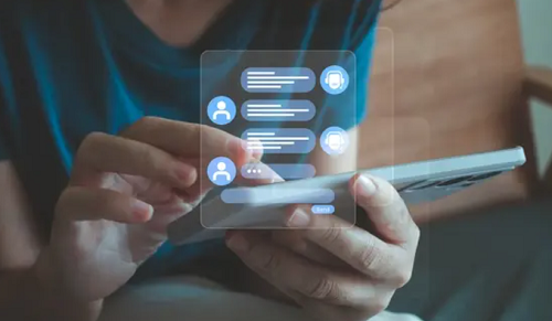 Mando AI ودور الدردشة الذكية في حسم قرار الشراء الرقمي
