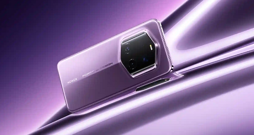 Honor تكشف عن هاتف Magic8 RSR Porsche Design بمواصفات فاخرة وأداء رائد