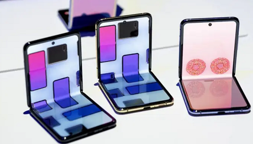 أبل تقترب من سوق الهواتف القابلة للطي بتصميم صدفي مدمج