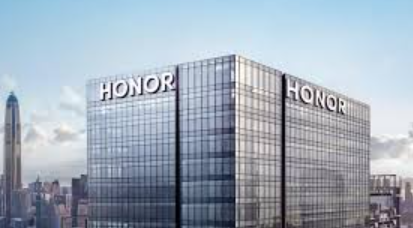 HONOR تحقق أسرع نمو في شحنات الهواتف الذكية عالميًا خلال 2025