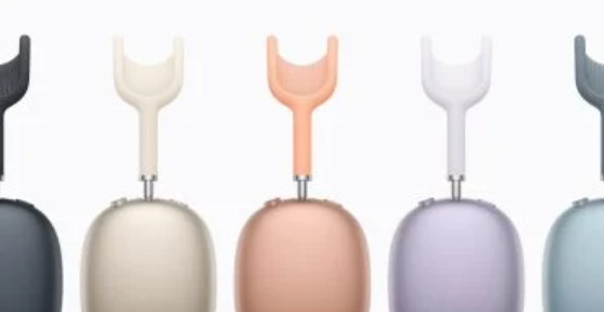 بدء وصول شحنات AirPods Max 2 إلى المستخدمين حول العالم