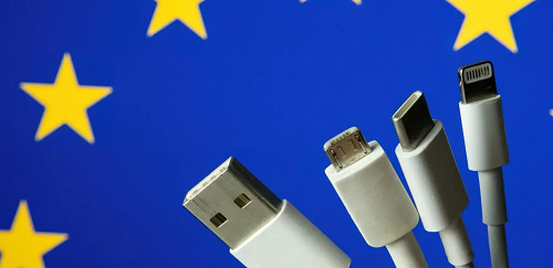 الاتحاد الأوروبي يفرض USB-C معيارًا إلزاميًا لشحن الحواسب المحمولة