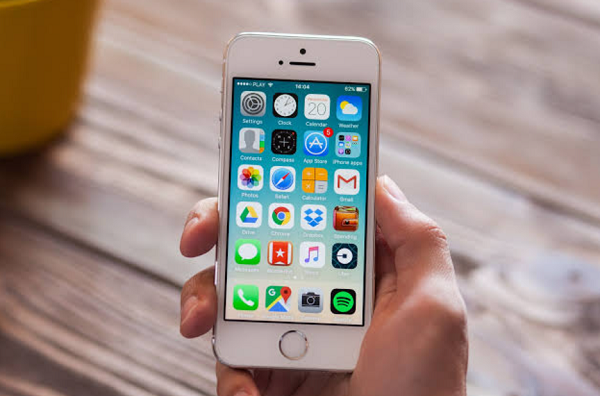 iPhone X يودع الدعم الرسمي من أبل بعد سنوات من تغيير شكل آيفون 46 iPhone X يودع الدعم الرسمي من أبل بعد سنوات من تغيير شكل آيفون
