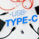 ملحقات USB C للهاتف. 4 أجهزة توسع إمكانيات هاتفك الذكي بسهولة