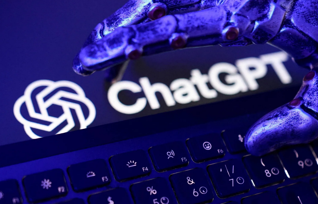 5 استخدامات ChatGPT الخطيرة. معلومات لا يجب مشاركتها مع روبوتات الذكاء الاصطناعي
