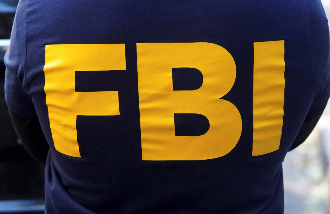 اختراق FBI وسرقة البيانات. ShinyHunters تزعم الاستيلاء على معلومات آلاف العملاء