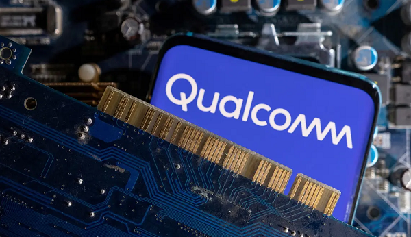 وكلاء الذكاء الاصطناعي على الهاتف.. كوالكوم تراهن على Snapdragon لمنافسة أبل 21 وكلاء الذكاء الاصطناعي على الهاتف.. كوالكوم تراهن على Snapdragon لمنافسة أبل